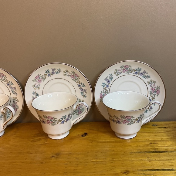 Royal Doulton Minton “Summer Song” Tea Cups and Saucers Set of 4 - Picture 4 of 15